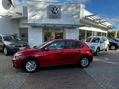 Gebraucht VW Polo Style 110 PS (80 kW) 2022 Kings red metallic (metallic) Kleinwagen