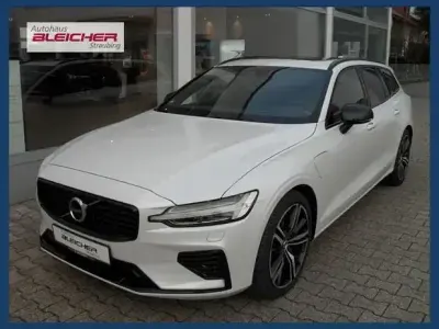 Second-hand Volvo V60 R-Design 392 CP (288 kW) 2021 Alb Break