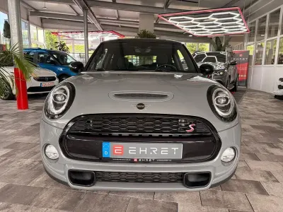 Używany Mini Cooper S 192 KM (141 kW) 2018 Szary Hatchback