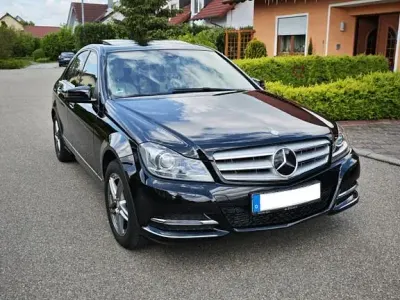 Gebraucht Mercedes C180 156 PS (114 kW) 2013 Schwarz Limousine