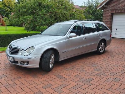 Mercedes E220
