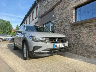 Gebraucht VW Tiguan 150 PS (110 kW) 2021 Grau SUV