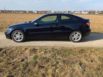 Gebraucht Mercedes C230 192 PS (141 kW) 2005 Blau Coupé