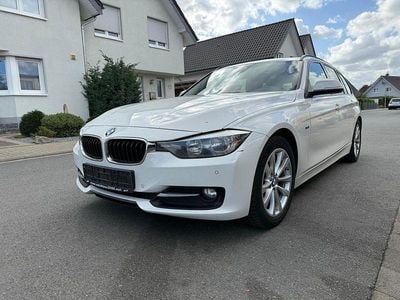 Gebraucht BMW 320 Sport Line 184 PS (135 kW) 2013 Weiß Kombi