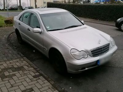 gebraucht Mercedes C200 Automatik