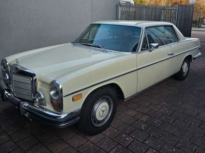 Mercedes W114