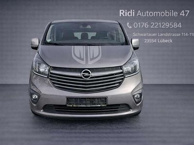 Second-hand Opel Vivaro Sport 125 CP (91 kW) 2017 Gri Monovolum