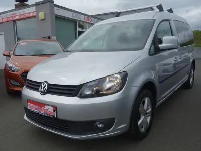 Gebraucht VW Caddy Trendline 102 PS (75 kW) 2013 Silber Van / Kleinbus