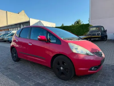 Gebraucht Honda Jazz Elegance 99 PS (72 kW) 2009 Rot Kleinwagen
