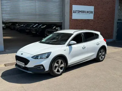 Gebraucht Ford Focus Active 125 PS (91 kW) 2019 Weiß Limousine