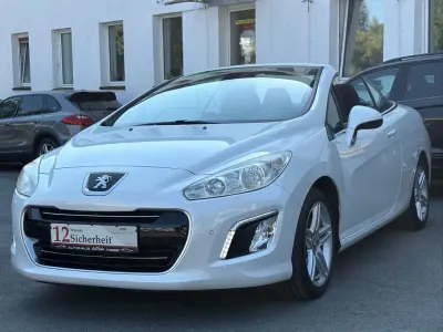Gebraucht Peugeot 308 CC Active 156 PS (114 kW) 2011 Weiß Cabrio