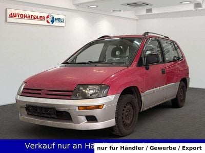 Gebraucht Mitsubishi Space Runner 136 PS (100 kW) 2000 Rot Van / Kleinbus