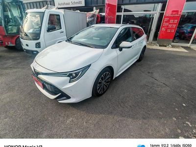 Gebraucht Toyota Corolla Team 116 PS (85 kW) 2021 Super (pure) white ii Kombi