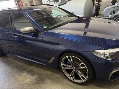 BMW M550