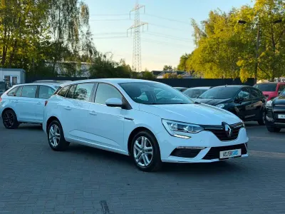 Gebraucht Renault Mégane GrandTour 101 PS (74 kW) 2018 Weiß Kombi