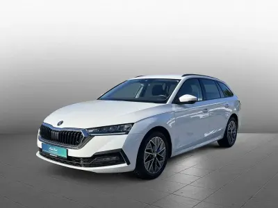 Używany Skoda Octavia Ambition 110 KM (80 kW) 2023 Biały Kombi