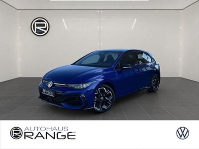 Ny VW Golf VIII R-line 150 HK (110 kW) 2026 Blå Sedan