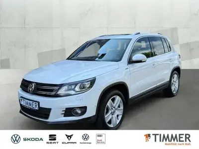 Gebraucht VW Tiguan LOUNGE 140 PS (102 kW) 2015 Weiß SUV