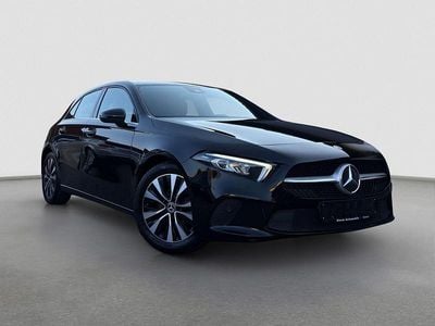Gebraucht Mercedes A180 136 PS (100 kW) 2021 Schwarz Limousine