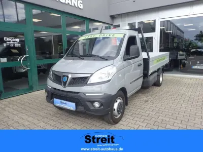 Gebraucht Piaggio Porter 106 PS (77 kW) 2021 Grau