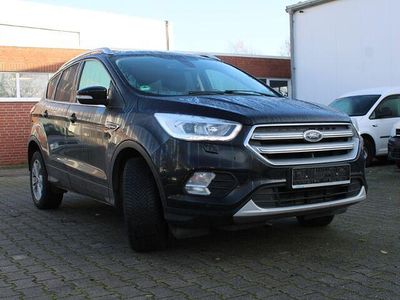 Gebraucht Ford Kuga Titanium 150 PS (110 kW) 2018 Schwarz SUV