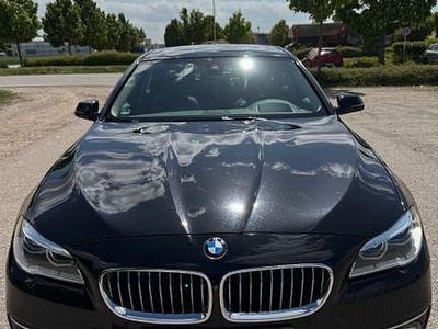 Second-hand BMW 530 Luxury Line 258 CP (189 kW) 2016 Negru Break