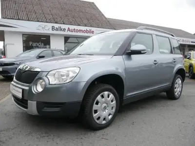 Gebraucht Skoda Yeti Easy 105 PS (77 kW) 2013 Platingrau metallic SUV