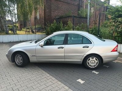 Usata Mercedes C180 Classic 143 CV (105 kW) 2002 Grigio Berlina