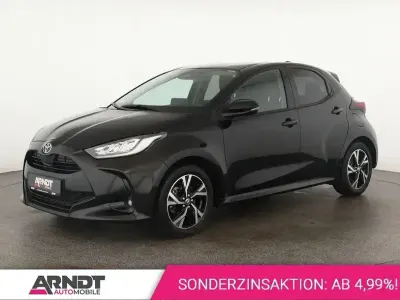 Gebraucht Toyota Yaris Hybrid 116 PS (85 kW) 2025 Mysticschwarz Limousine