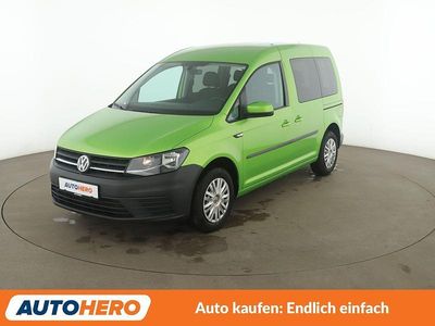 Grün Gebraucht 2020 VW Caddy Trendline Van / Kleinbus | 19.040 € (Fairer Preis)