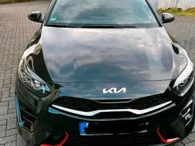 Gebraucht Kia ProCeed GT 204 PS (150 kW) 2024 Schwarz Kombi