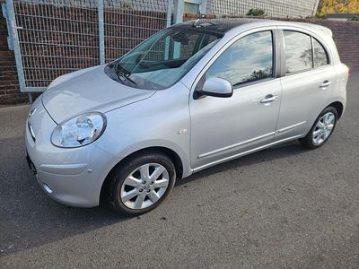Gebraucht Nissan Micra Tekna 98 PS (72 kW) 2012 Silber Kleinwagen