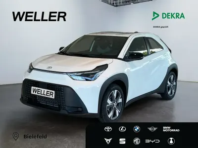 Neu Toyota Aygo X Active 117 PS (86 kW) 2026 Schneeweiß SUV