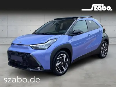 Neu Toyota Aygo X Lounge 117 PS (86 kW) 2026 Schwarz SUV