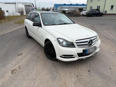 Gebraucht Mercedes C350 265 PS (194 kW) 2011 Weiß Kombi