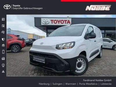 Gebraucht Toyota Proace City City 102 PS (75 kW) 2024 Ice white Van / Kleinbus