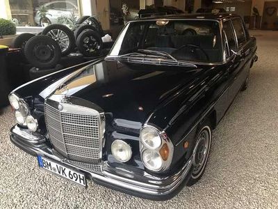 Gebraucht Mercedes 300 200 PS (147 kW) 1970 Blau Limousine