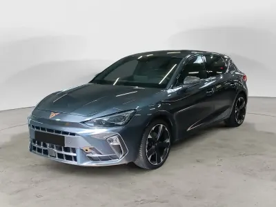 Gebraucht Cupra Leon 150 PS (110 kW) 2025 Grau (gris magnetique) Kleinwagen