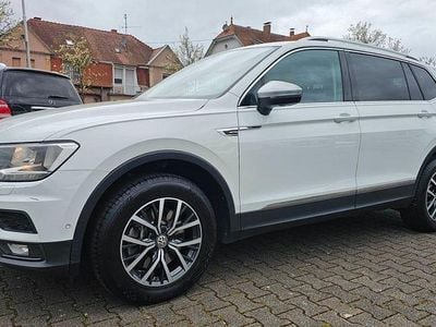 Gebraucht VW Tiguan Allspace Comfortline 179 PS (131 kW) 2018 Weiß SUV