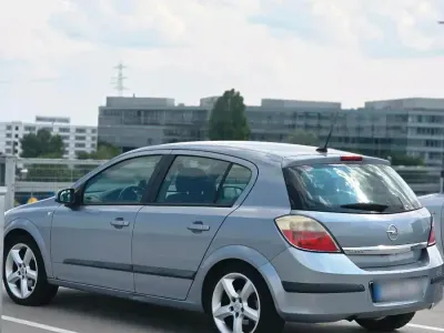 Gebraucht Opel Astra 125 PS (91 kW) 2004 Grau Kleinwagen