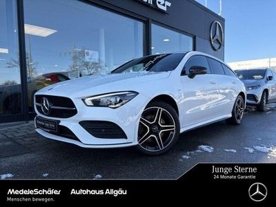 Gebraucht Mercedes CLA250e Shooting Brake AMG 218 PS (160 kW) 2021 Unilack polarweiß Kombi