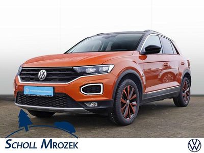 Second-hand VW T-Roc Style 150 CP (110 kW) 2018 Negru SUV
