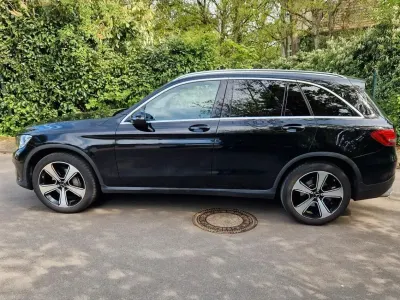 Używany Mercedes GLC220 AMG line 170 KM (125 kW) 2017 Czarny SUV