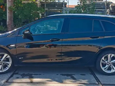 Gebraucht Opel Astra Sport 122 PS (89 kW) 2022 Schwarz Kleinwagen