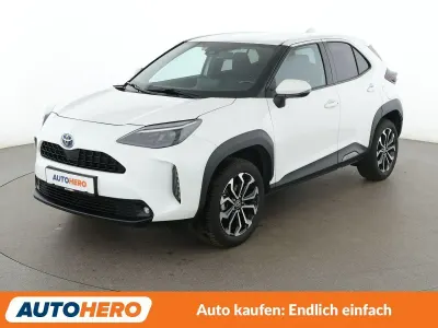 Gebraucht Toyota Yaris Cross Team 116 PS (85 kW) 2021 Weiß SUV
