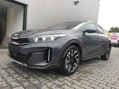 Neu Kia XCeed 179 PS (131 kW) 2025 Grau SUV