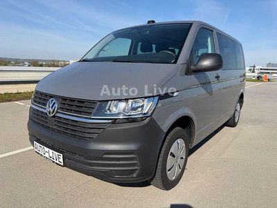 Gebraucht VW Transporter 150 PS (110 kW) 2022 Grau Van
