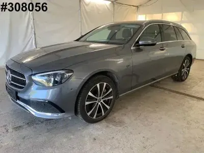 Gebraucht Mercedes E300 306 PS (225 kW) 2021 Selenitgrau (metallic) Kombi