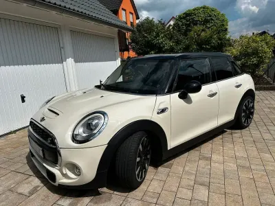 Gebraucht Mini Cooper S 192 PS (141 kW) 2016 Weiß Kleinwagen
