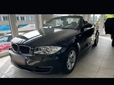 Gebraucht BMW 120 Cabriolet 170 PS (125 kW) 2008 Schwarz Cabrio